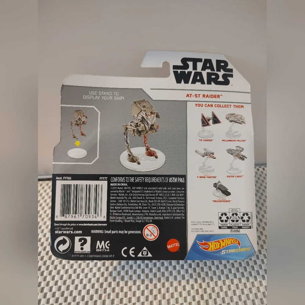 Star Wars AT-ST Raider Hot Wheels Starships NWT Die-Cast Disney
